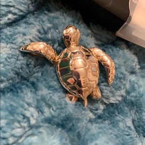 Sterling silver turtle 🐢 pendant